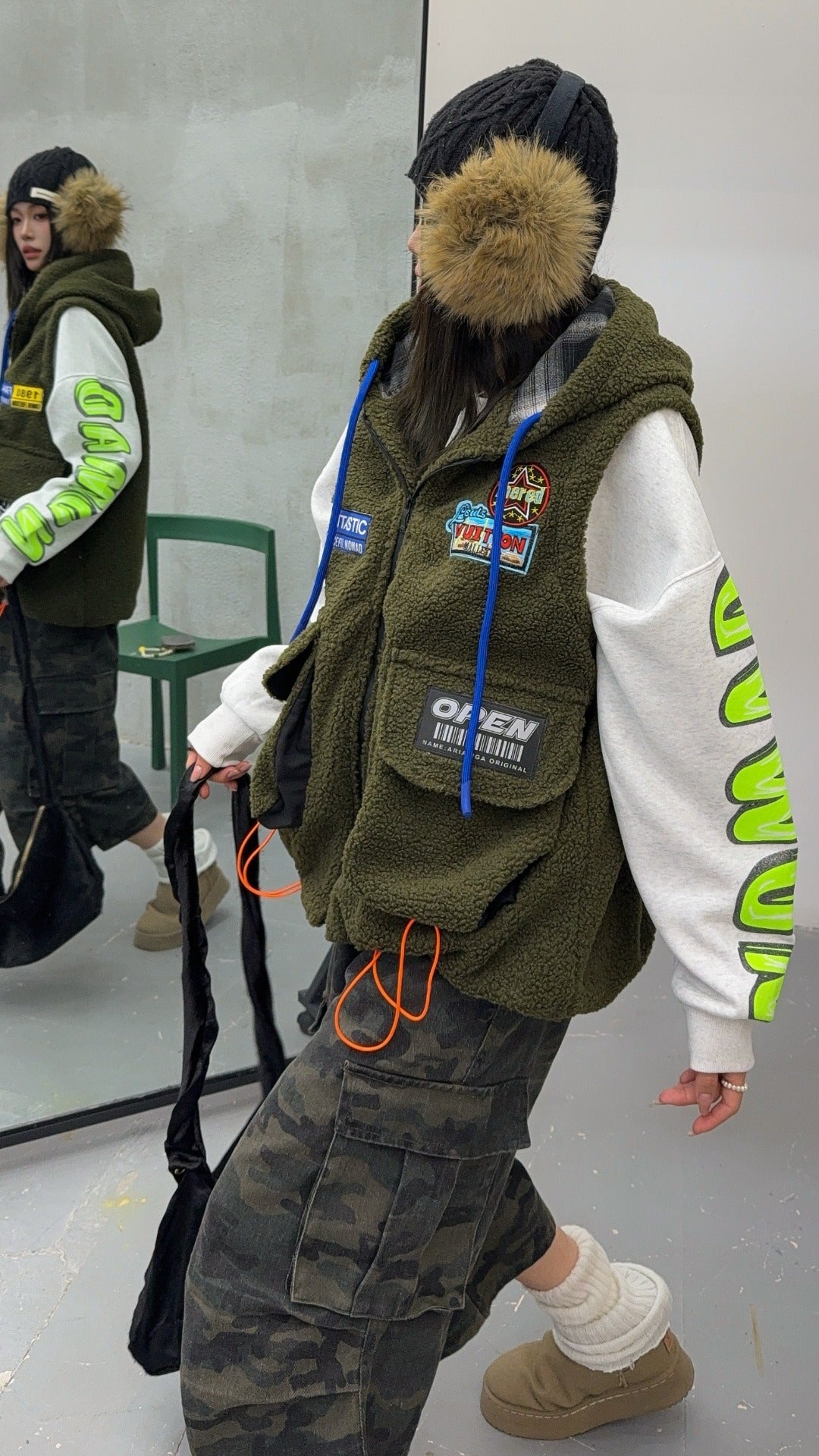 🄶🅁🄾🅄🄽🄳♾🅉🄴🅁🄾25-26SS♾無性別穿搭OverSize美式新款簡約多色洋毛氈連帽拉鍊背心(加厚)🔥(現貨優惠)