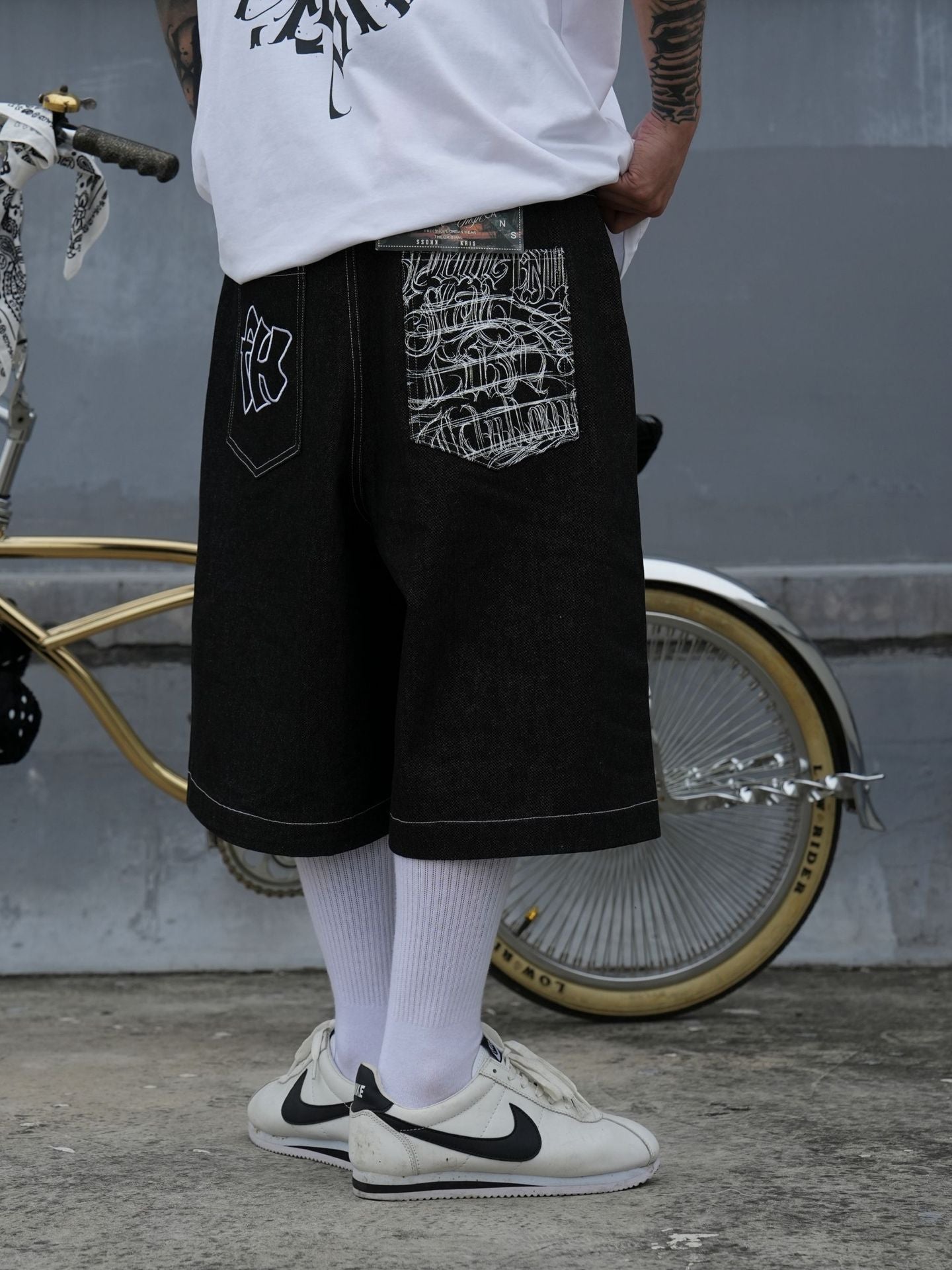 𝔾𝕣𝕠𝕦𝕟𝕕ℤ𝕖𝕣𝕠🎭♠墨西哥♠匪幫⚂2024⚅美式嘻哈寬鬆經典牛仔電繡文字膝下褲七分褲