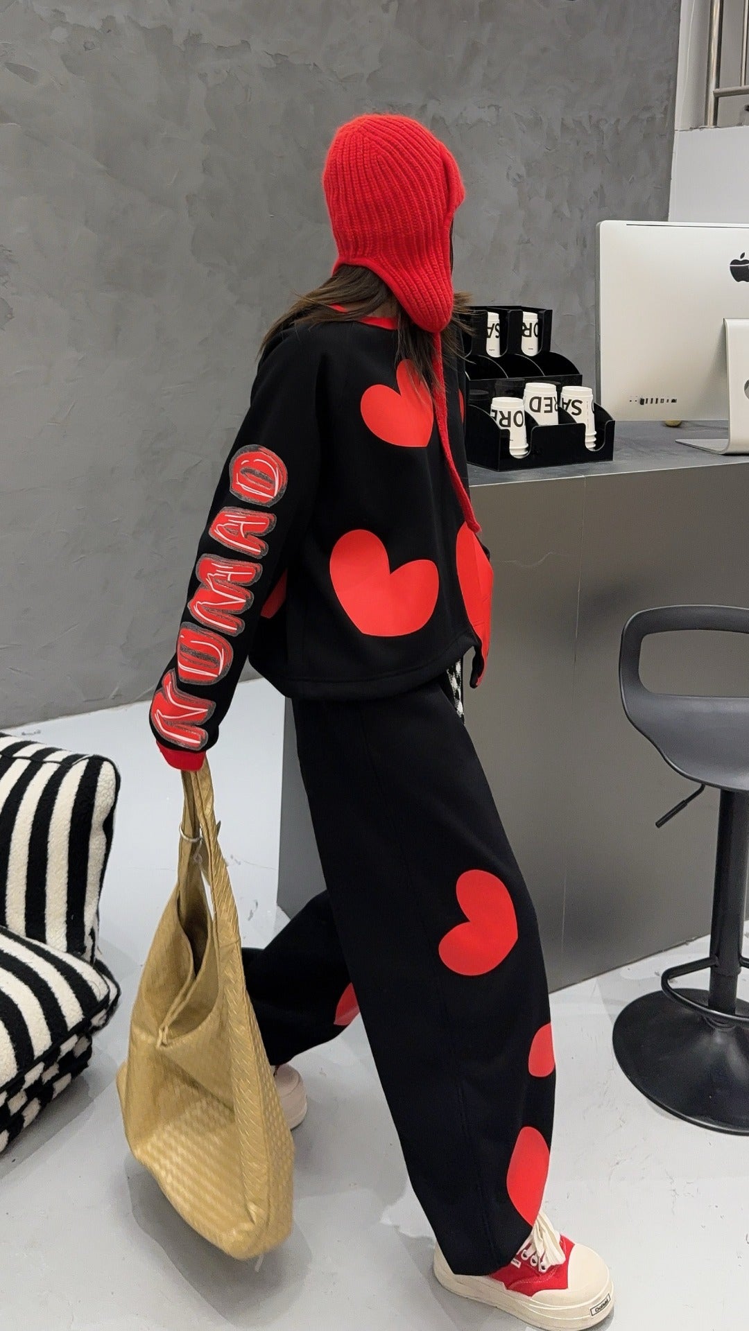 🄶🅁🄾🅄🄽🄳♾🅉🄴🅁🄾25-26SS♾無性別穿搭OverSize美式新款滿版油漆心心圓領長袖運動4色套裝(加厚加絨)🔥