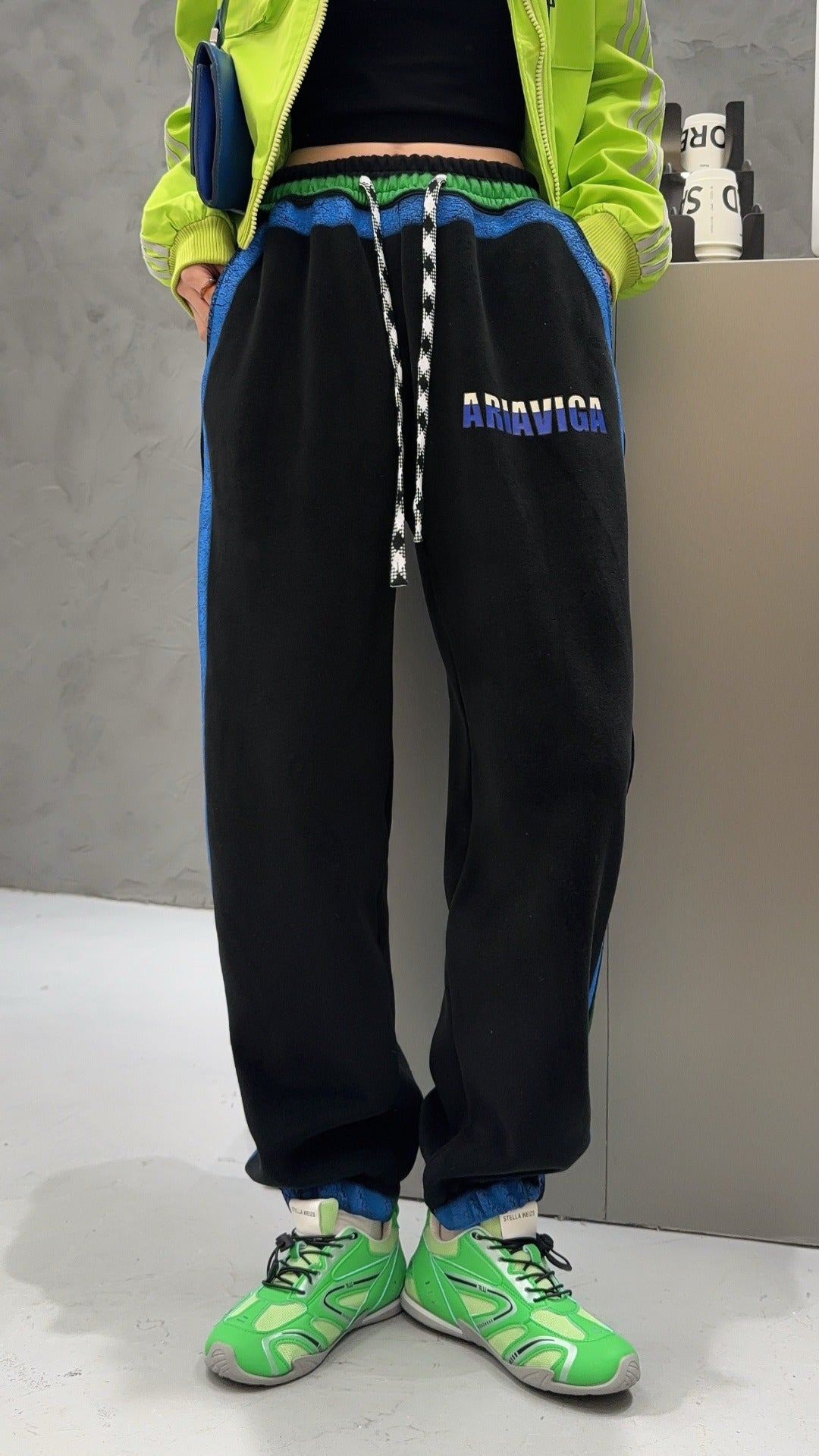 🄶🅁🄾🅄🄽🄳♾🅉🄴🅁🄾25-26SS♾無性別穿搭OverSize美式新款直條紋束口休閒長褲(現貨優惠)