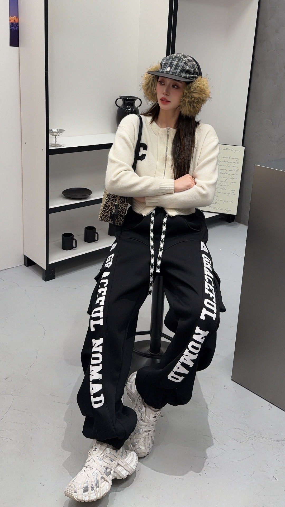 🄶🅁🄾🅄🄽🄳♾🅉🄴🅁🄾25-26SS♾無性別穿搭OverSize美式新款口袋字母彎刀束口長褲