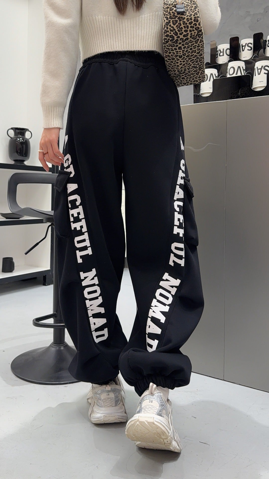 🄶🅁🄾🅄🄽🄳♾🅉🄴🅁🄾25-26SS♾無性別穿搭OverSize美式新款口袋字母彎刀束口長褲