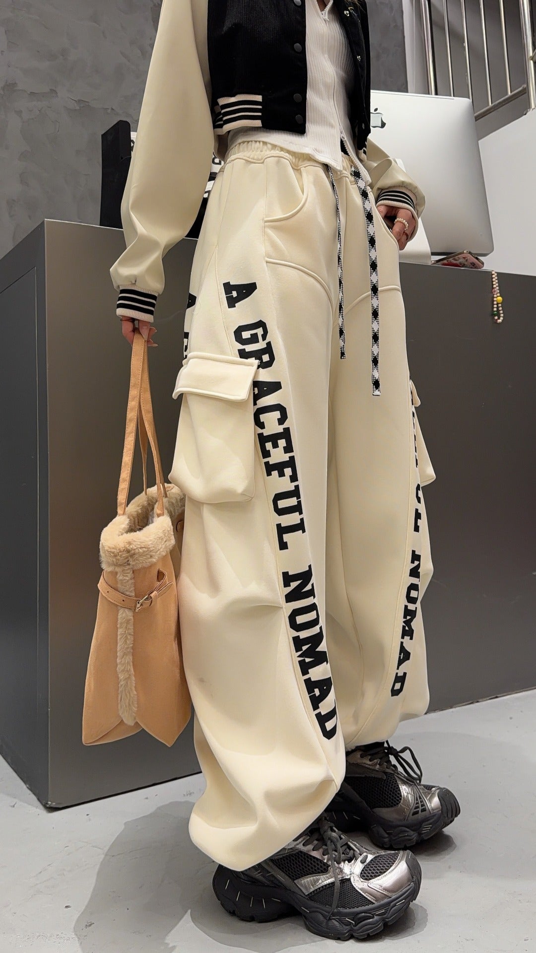 🄶🅁🄾🅄🄽🄳♾🅉🄴🅁🄾25-26SS♾無性別穿搭OverSize美式新款口袋字母彎刀束口長褲