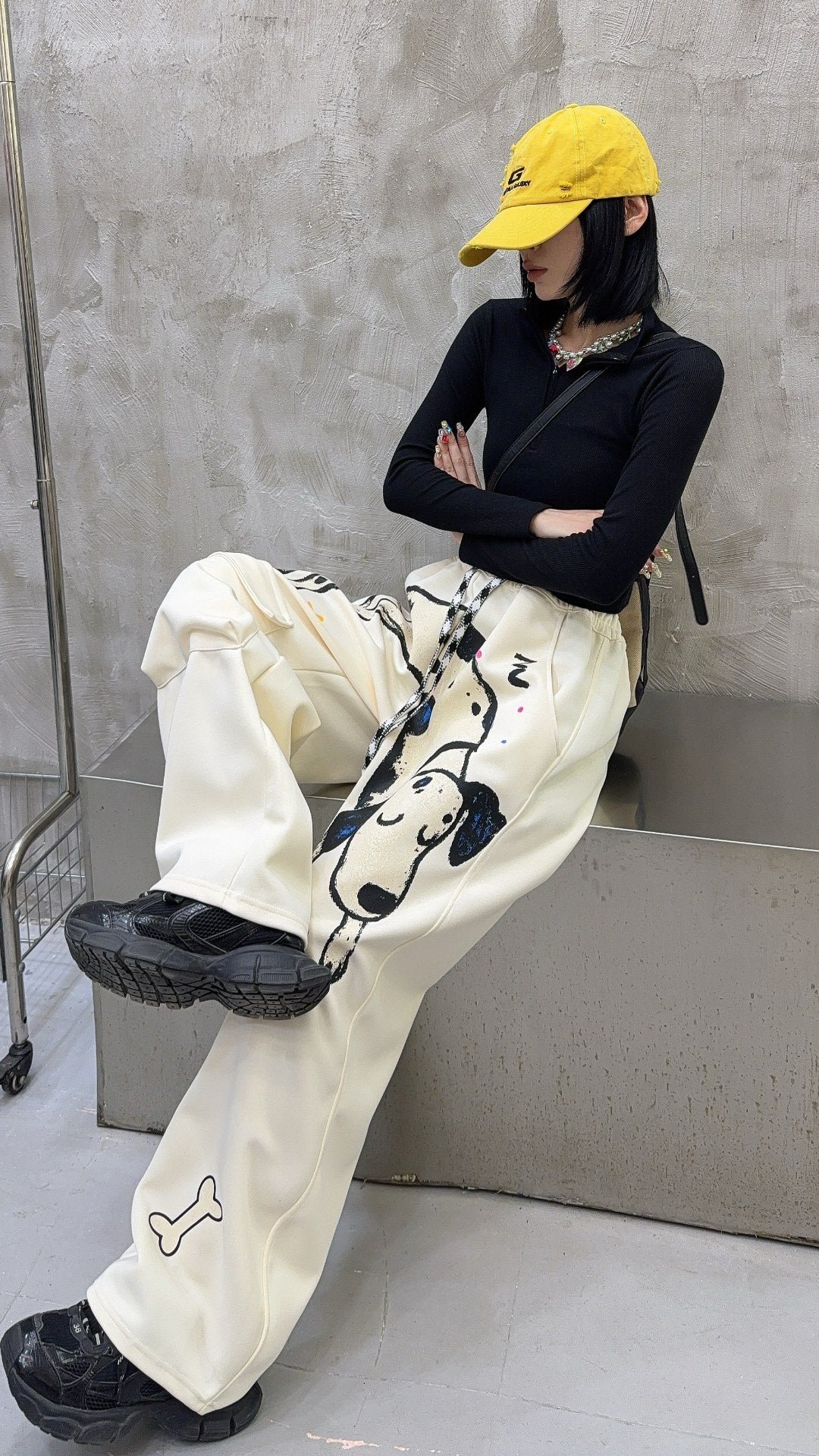 🄶🅁🄾🅄🄽🄳♾🅉🄴🅁🄾25-26SS♾無性別穿搭OverSize美式新款塗鴉狗狗寬口長褲(現貨優惠)